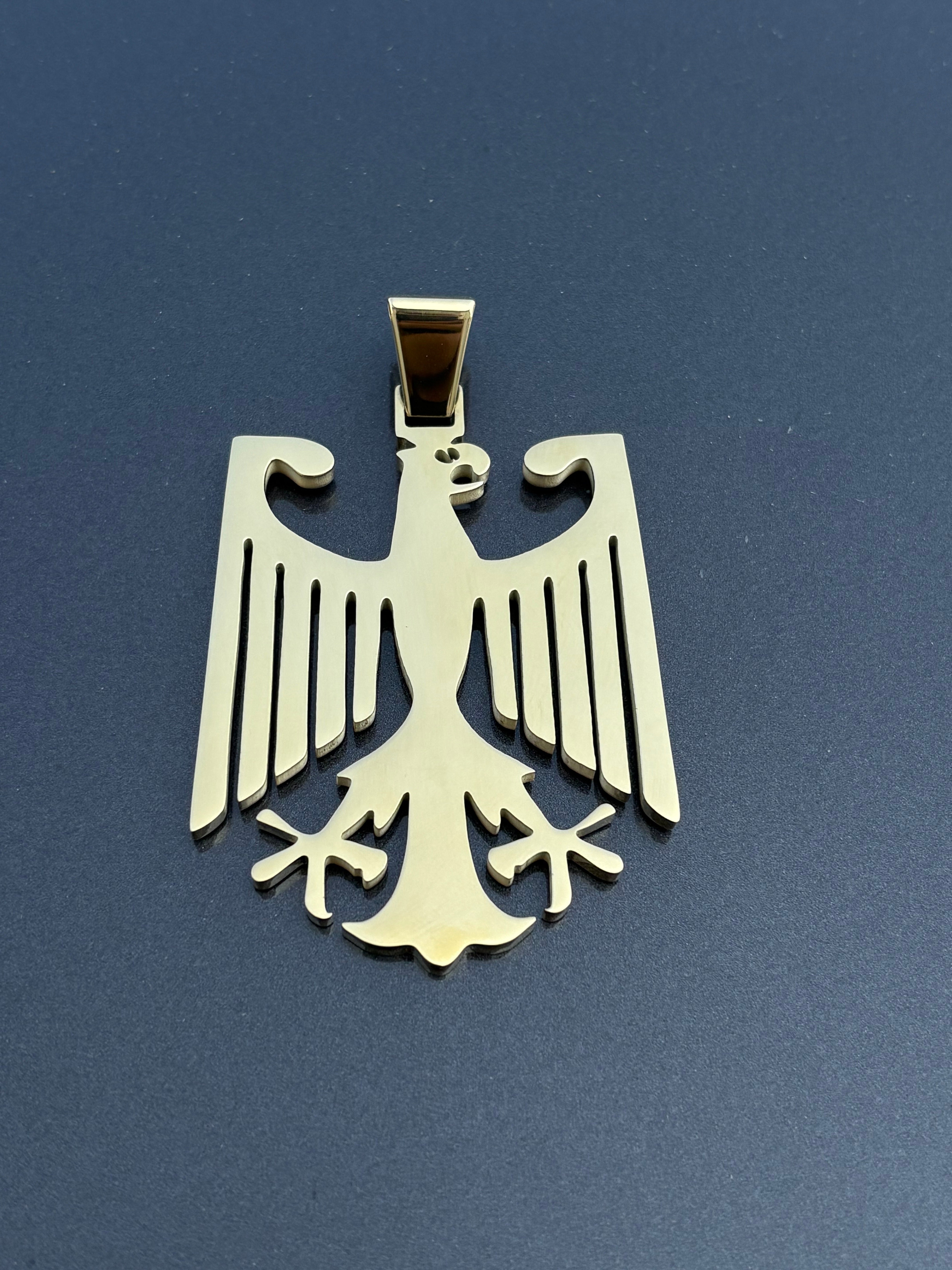 Anhänger "Deutschland Gold"